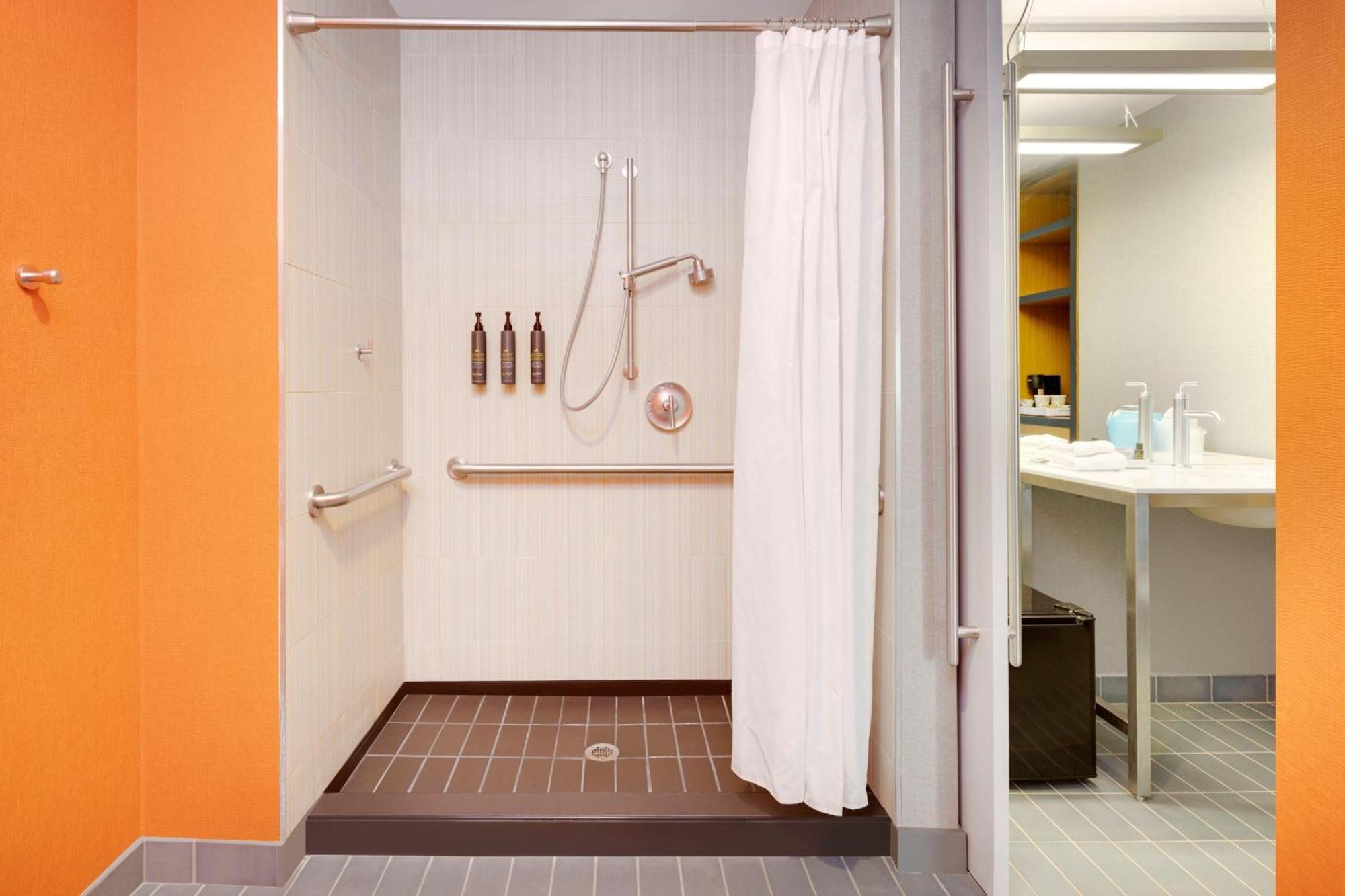 Aloft Hotel Milwaukee Downtown Bagian luar foto