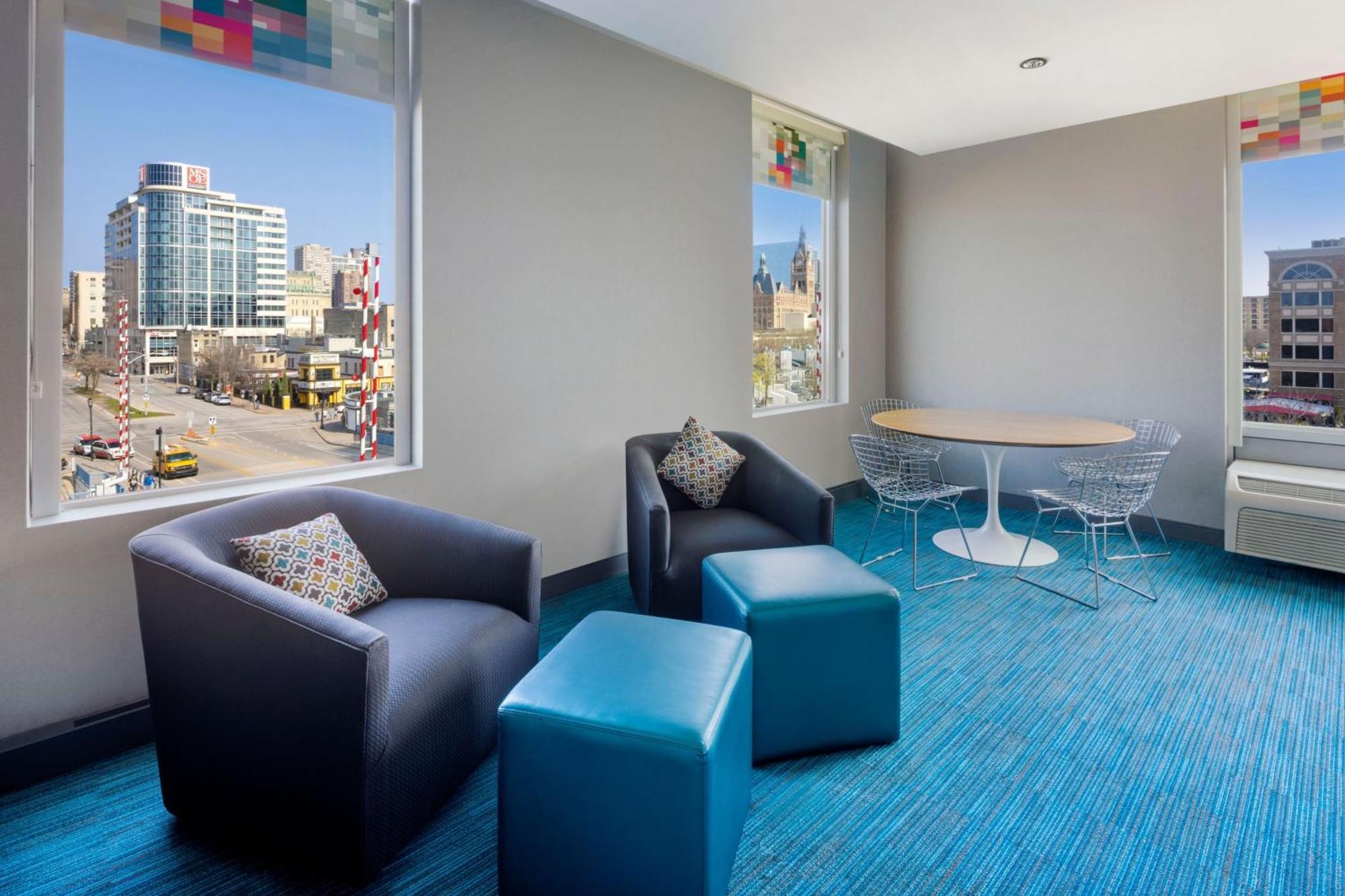 Aloft Hotel Milwaukee Downtown Bagian luar foto