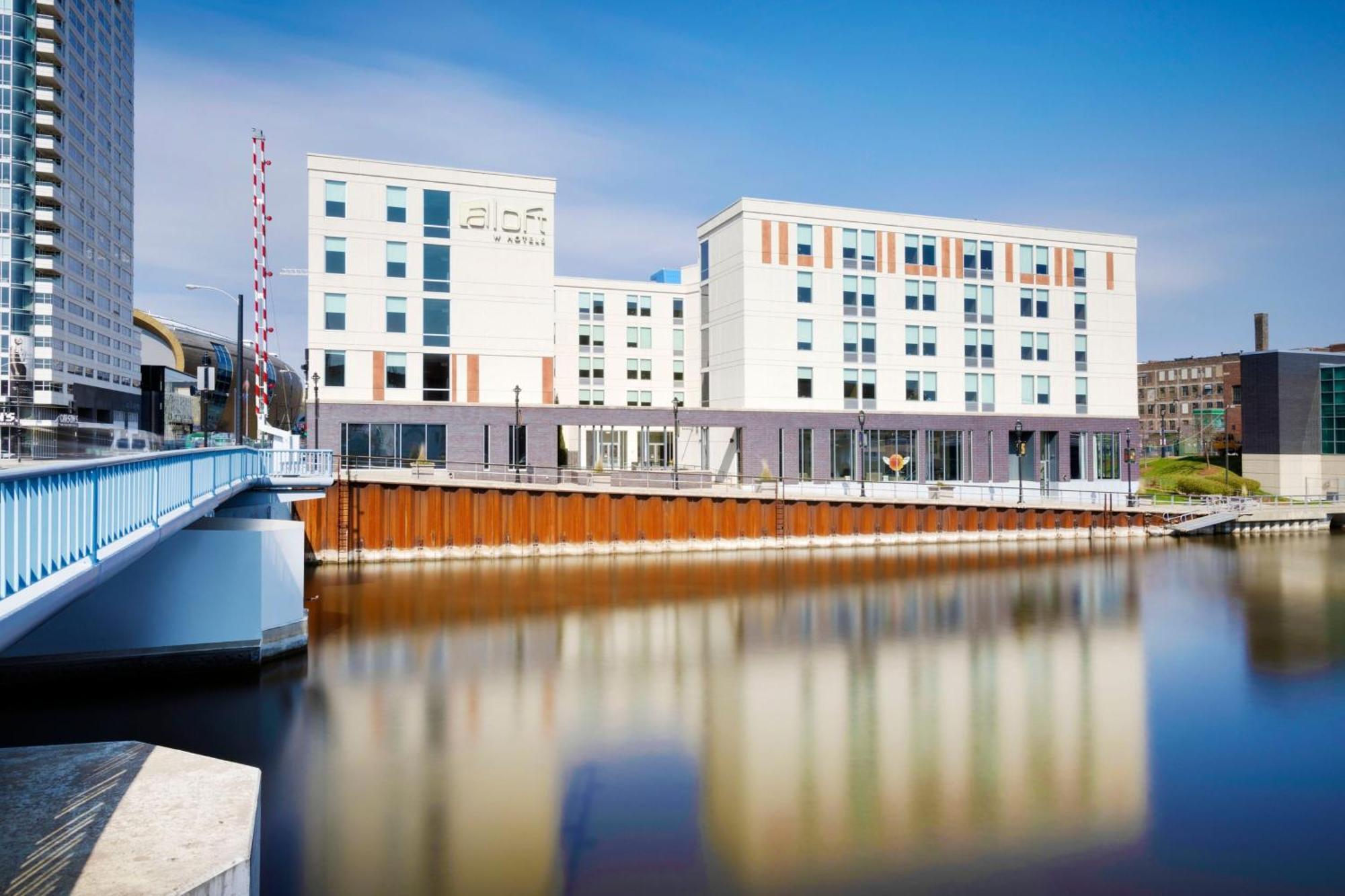 Aloft Hotel Milwaukee Downtown Bagian luar foto