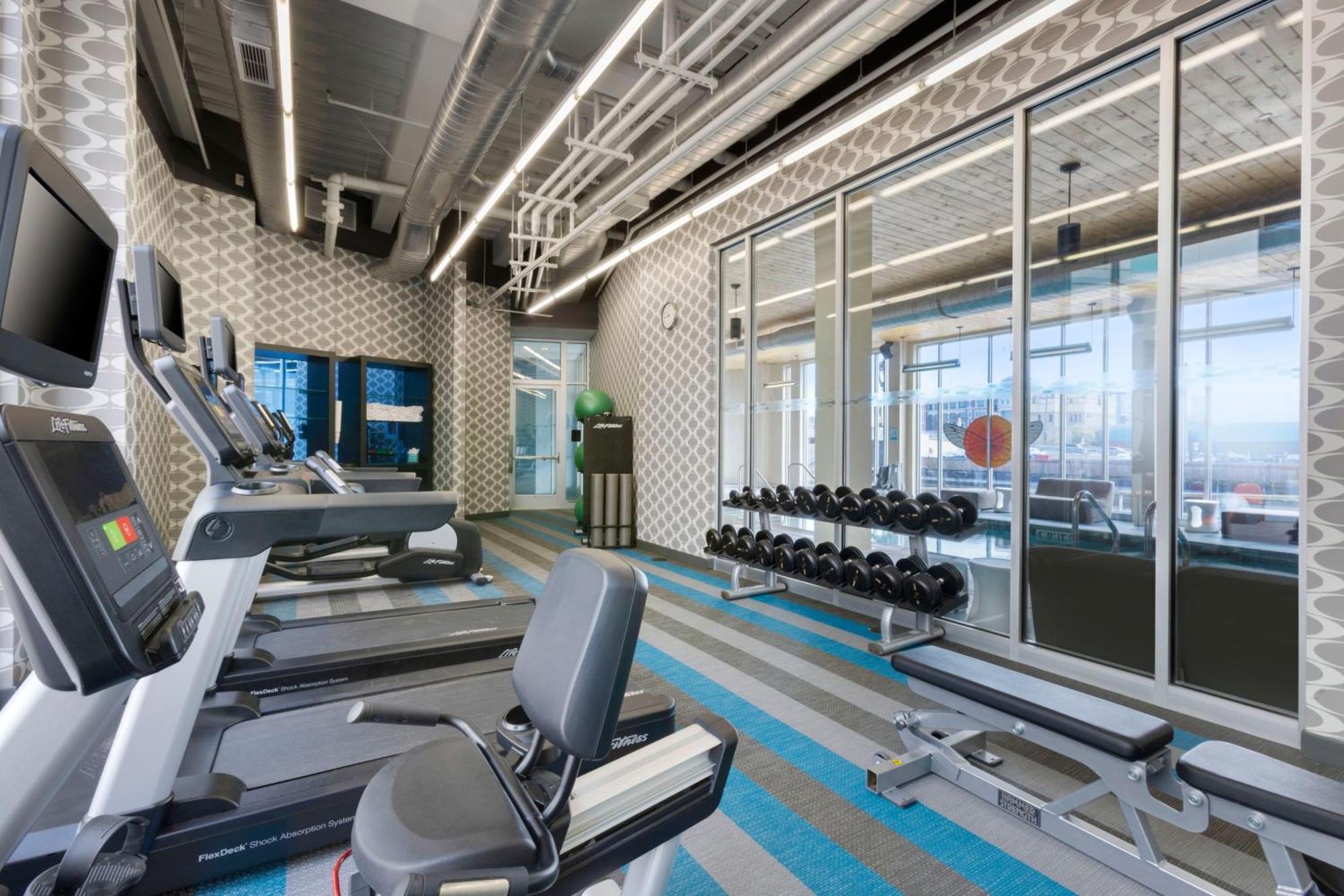 Aloft Hotel Milwaukee Downtown Bagian luar foto