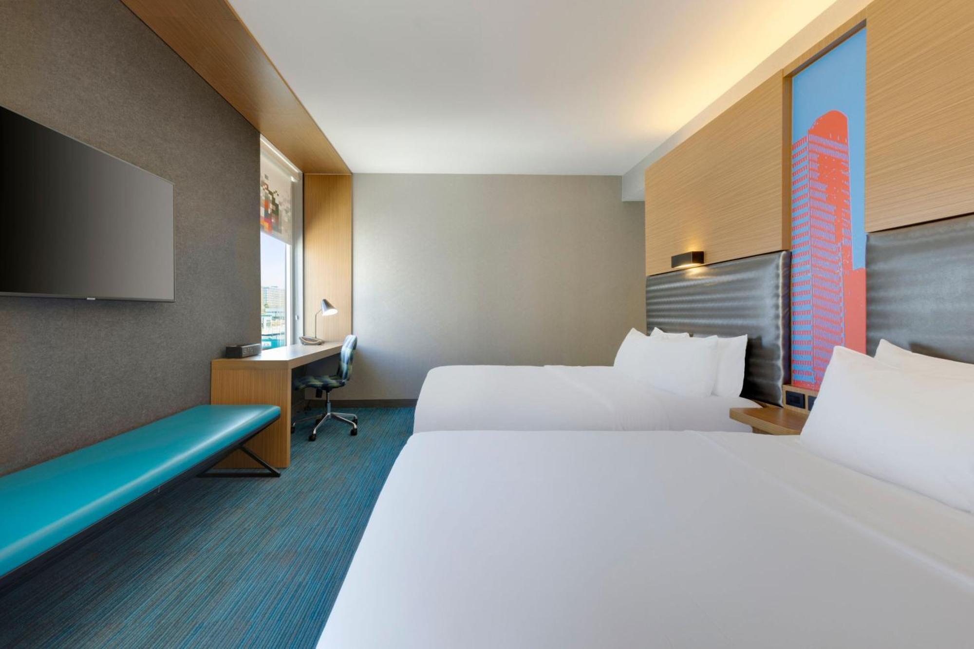 Aloft Hotel Milwaukee Downtown Bagian luar foto