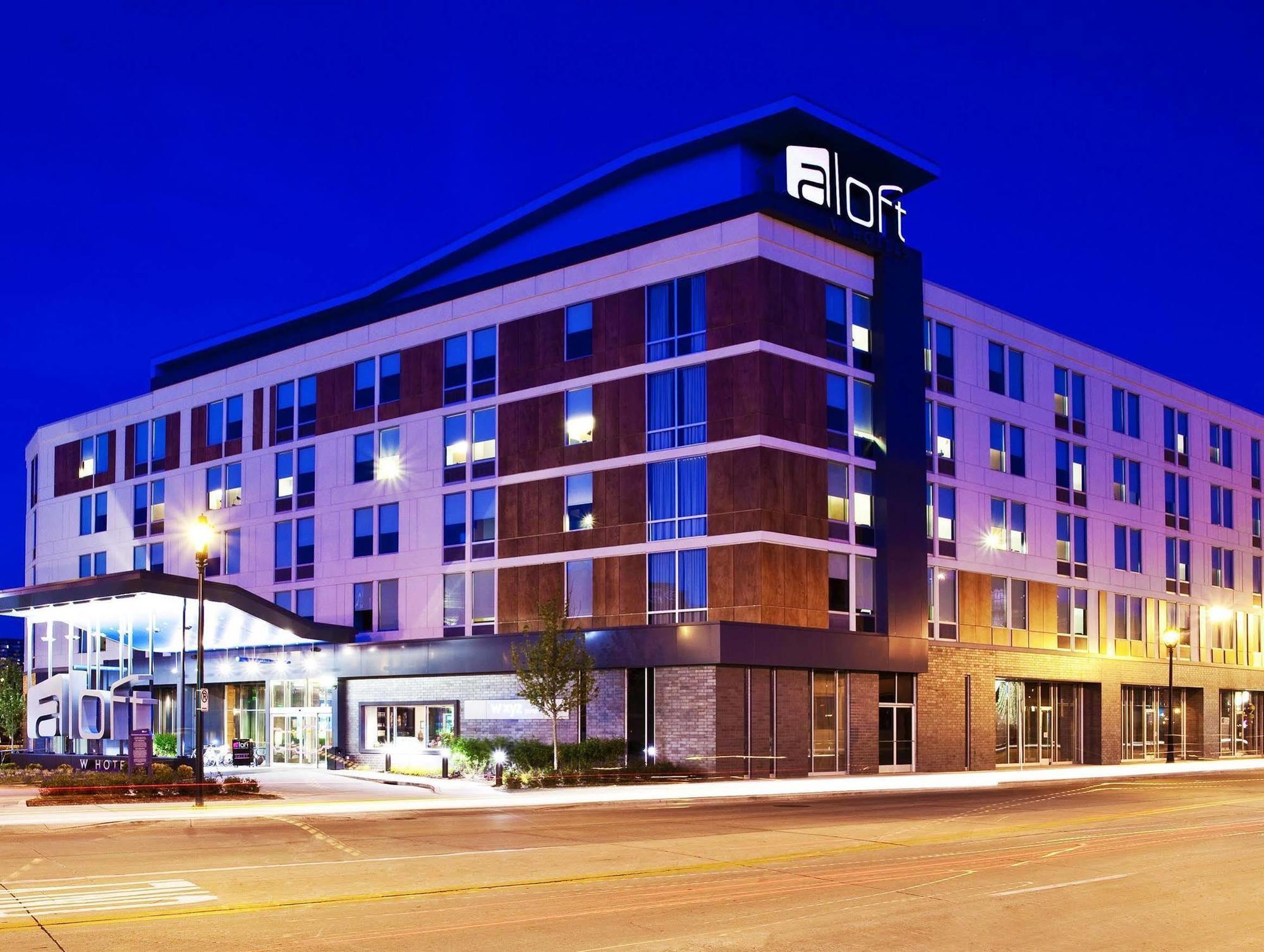 Aloft Hotel Milwaukee Downtown Bagian luar foto